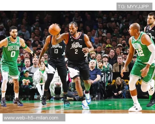 曾令旭分析詹姆斯复出后首发阵容建议替换八村塁 曾令旭分析詹姆斯复出后首发阵容建议替换八村塁