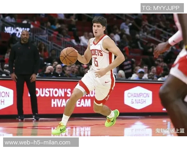 罗林斯全能表现助球队获胜13投7中三分4中6砍下20分6板4助3断1帽