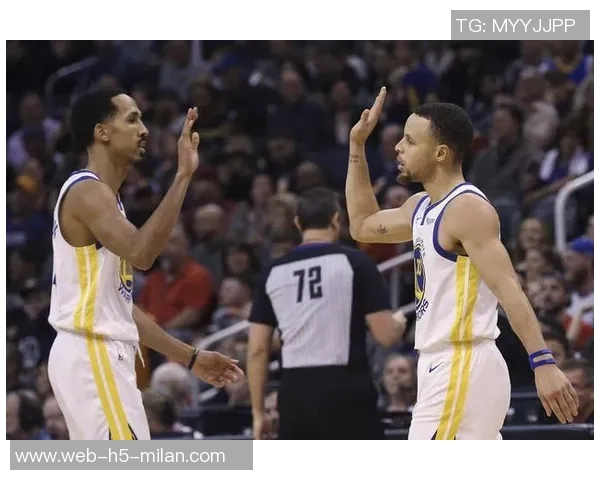 祝福雄鹿球员克里斯利文斯顿22岁生日快乐愿你未来更加辉煌